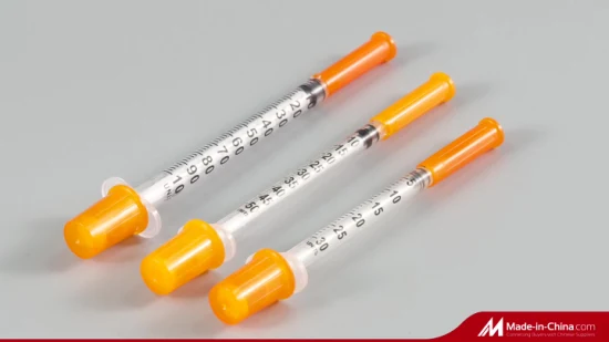 Seringue à insuline médicale jetable stérile avec aiguille ultra fine fixe U